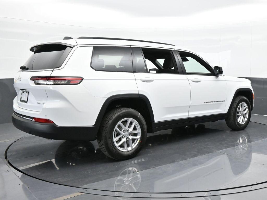 new 2024 Jeep Grand Cherokee L car, priced at $42,299