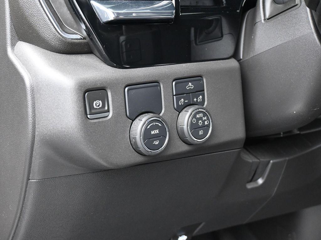 used 2022 Chevrolet Silverado 1500 car, priced at $39,489