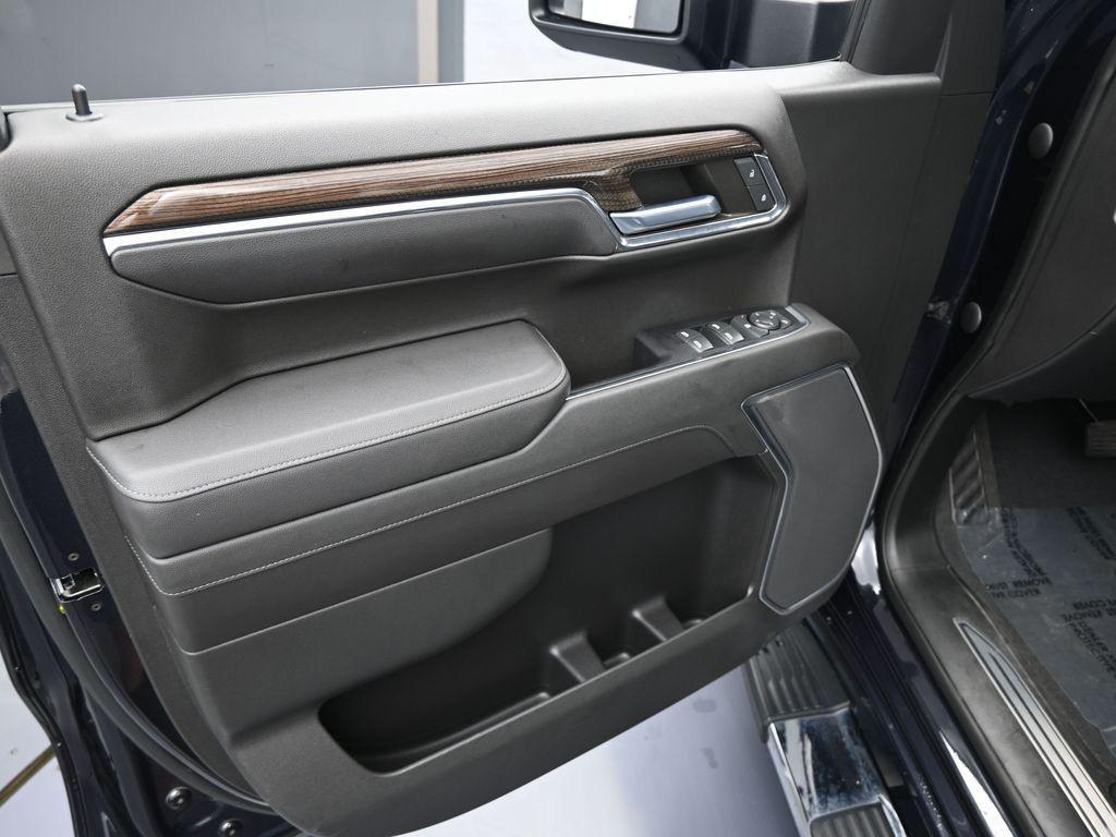 used 2022 Chevrolet Silverado 1500 car, priced at $39,489