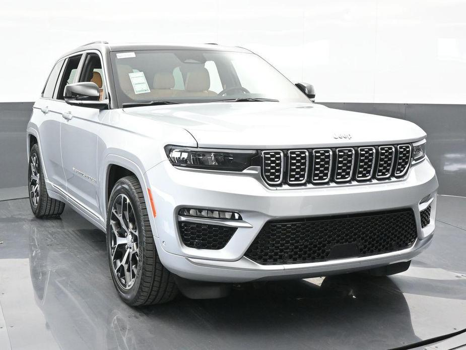 new 2024 Jeep Grand Cherokee car, priced at $54,317