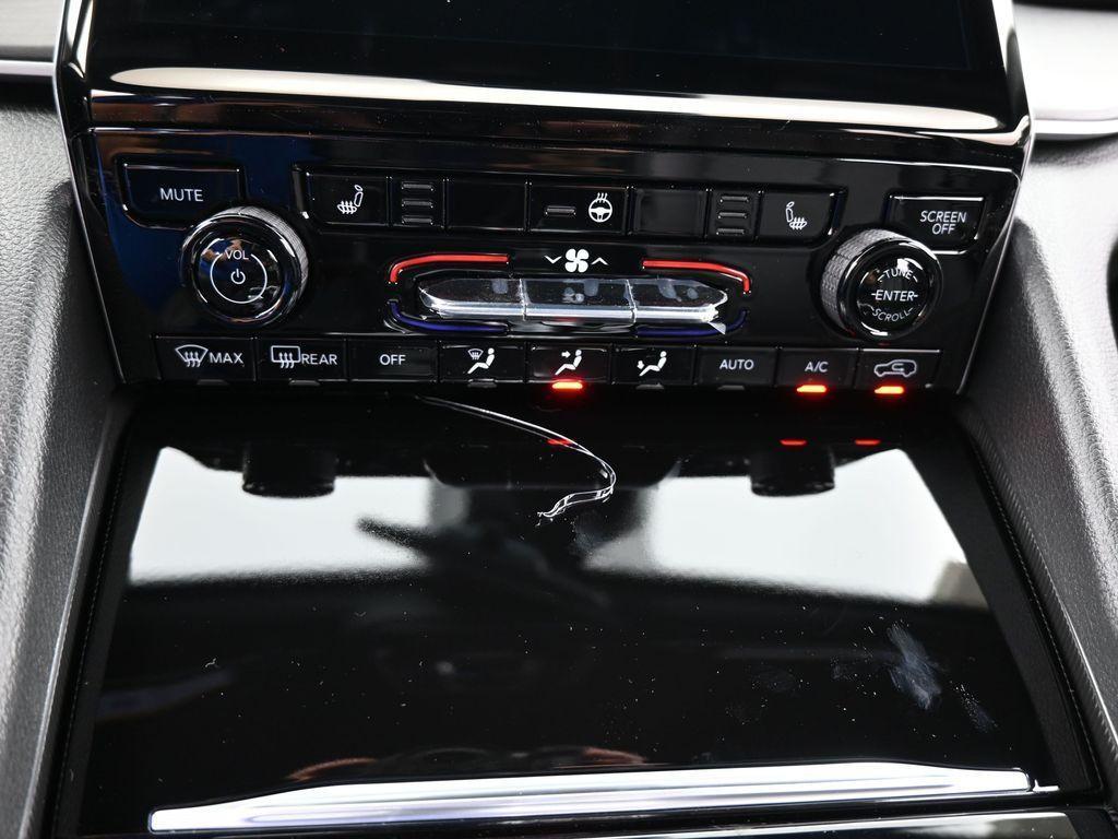 new 2025 Jeep Grand Cherokee car