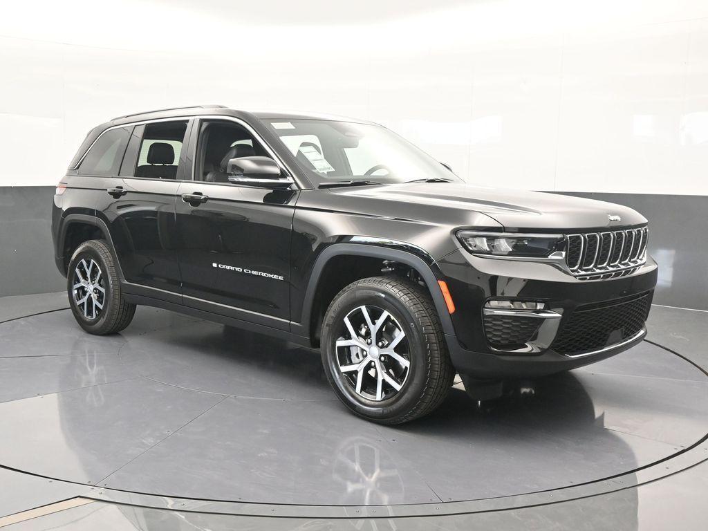 used 2025 Jeep Grand Cherokee car, priced at $39,999