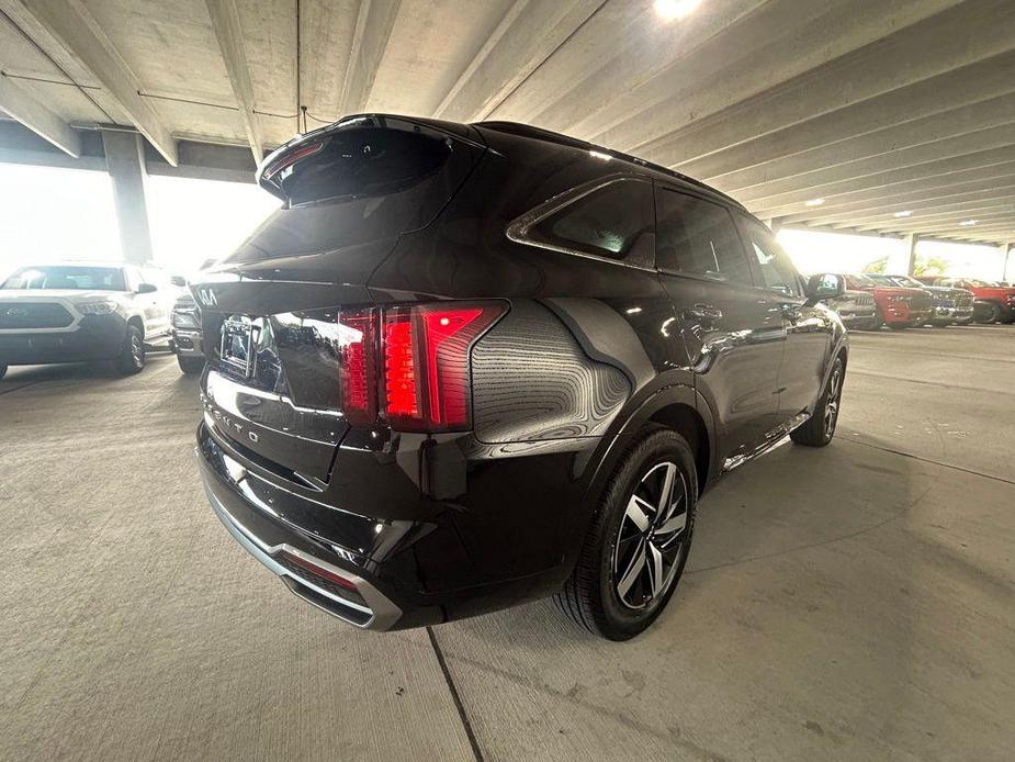 used 2022 Kia Sorento car, priced at $25,990