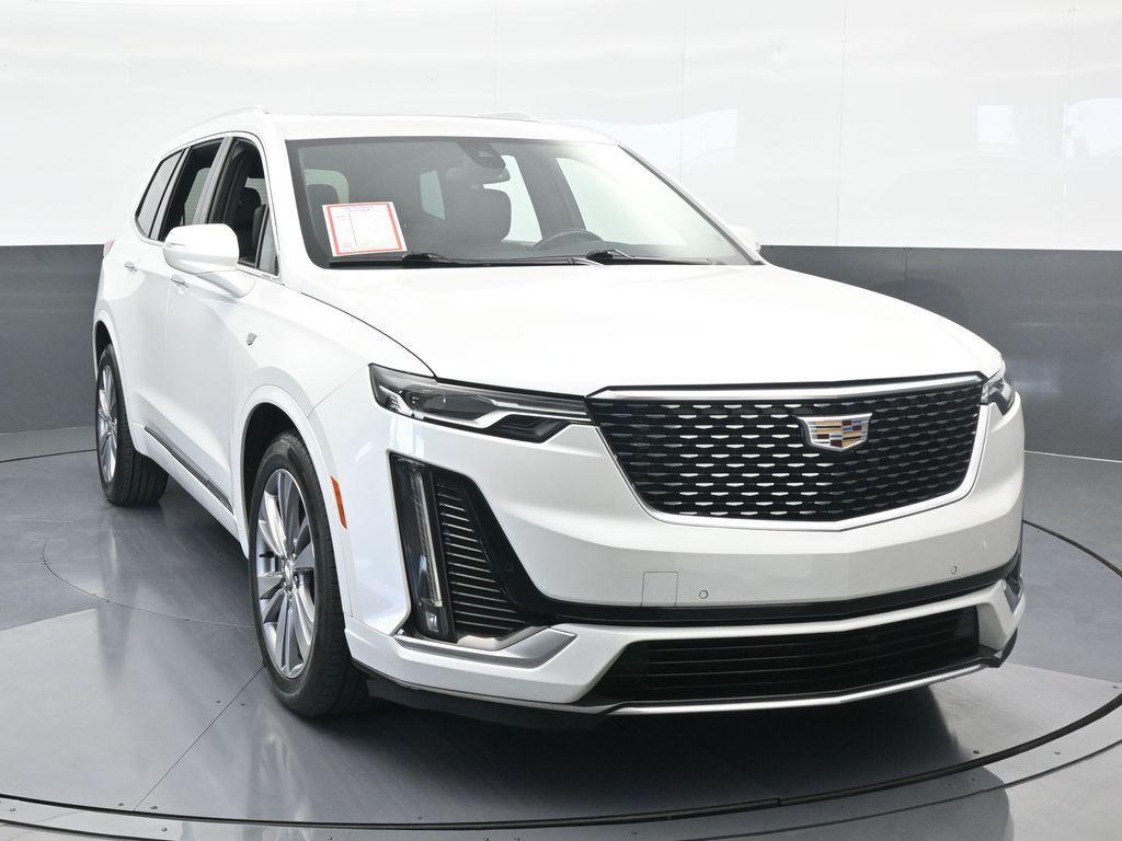 used 2020 Cadillac XT6 car, priced at $25,943