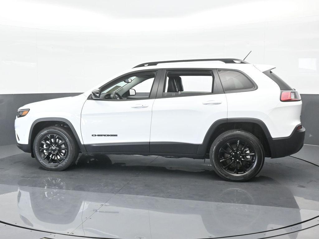 used 2023 Jeep Cherokee car, priced at $19,792