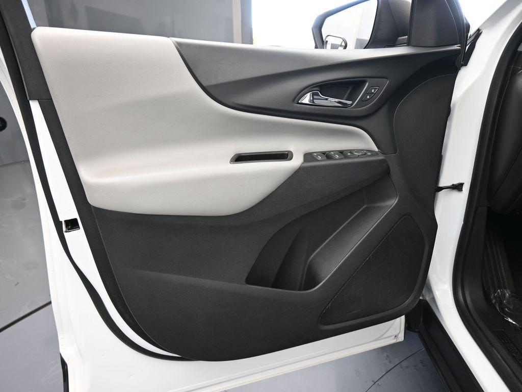 used 2020 Chevrolet Equinox car, priced at $11,991