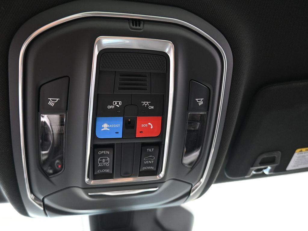 new 2025 Jeep Grand Cherokee car