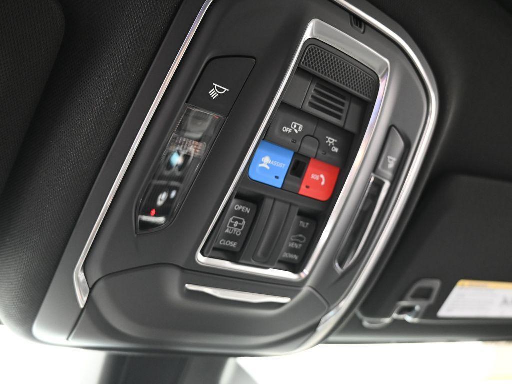 new 2025 Jeep Grand Cherokee car