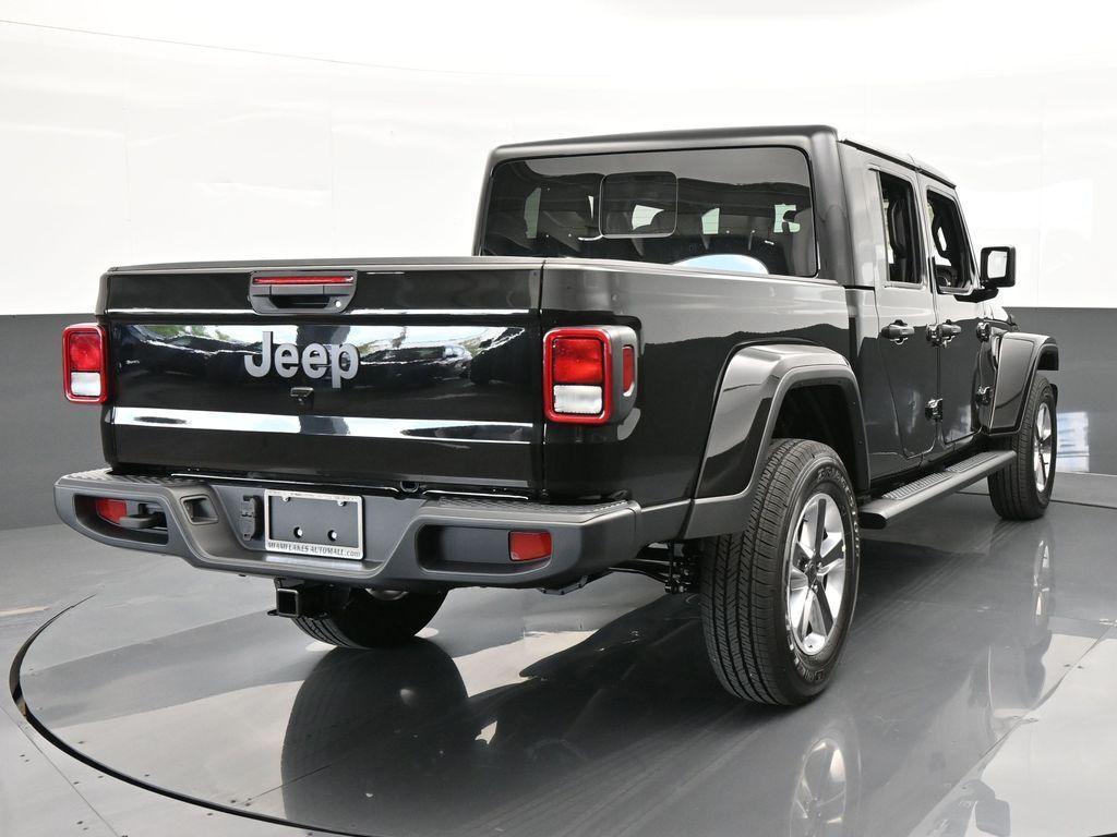 new 2024 Jeep Gladiator car, priced at $44,466