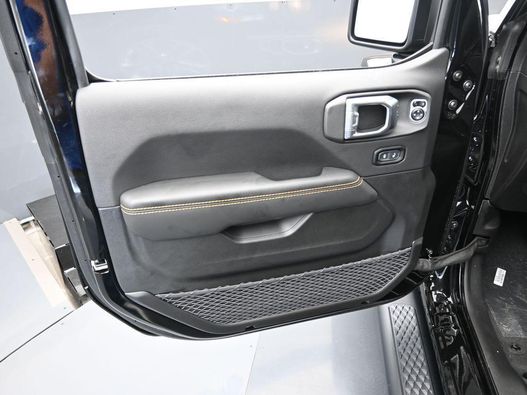 new 2024 Jeep Gladiator car, priced at $44,466