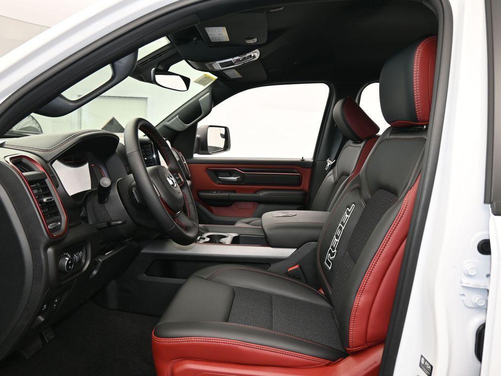 new 2025 Ram 1500 car