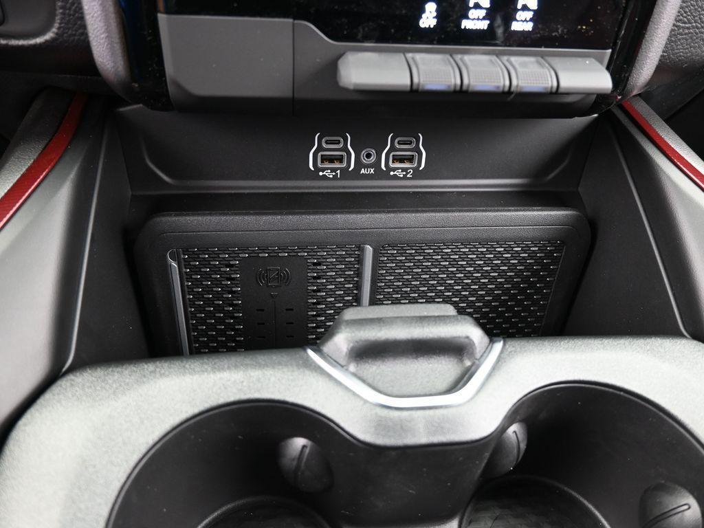 new 2025 Ram 1500 car