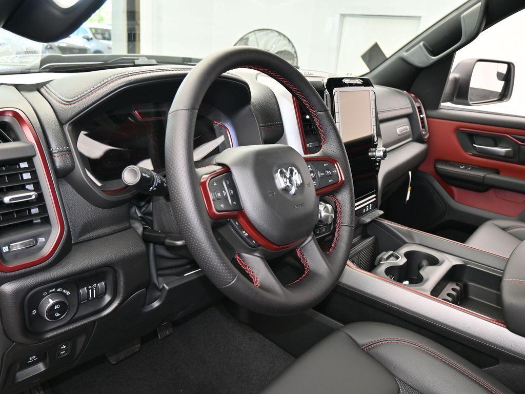 new 2025 Ram 1500 car