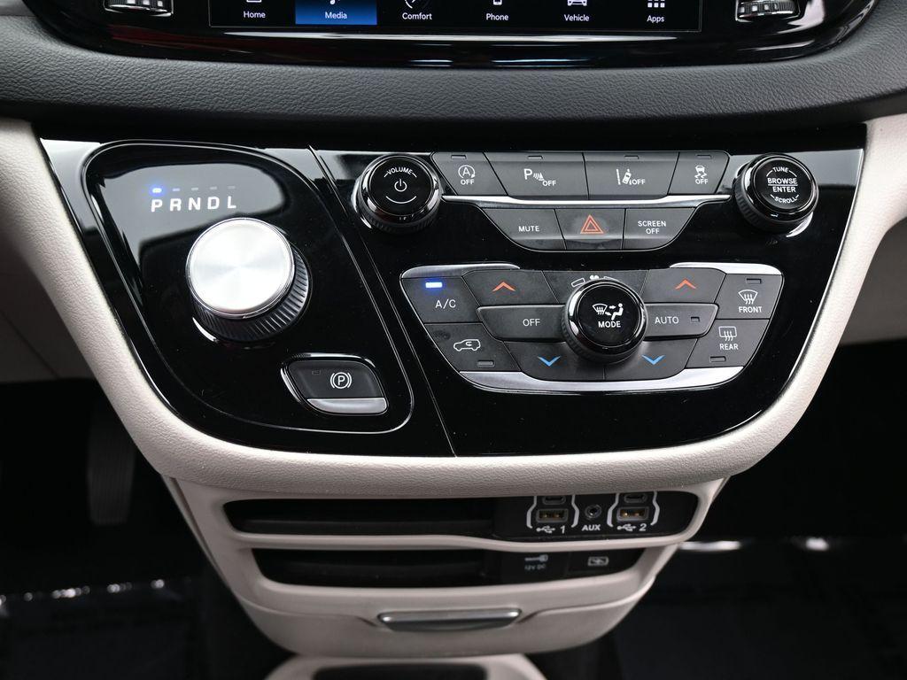 used 2022 Chrysler Pacifica car, priced at $18,999