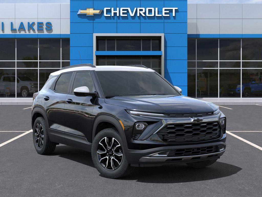 new 2025 Chevrolet TrailBlazer car, priced at $23,995