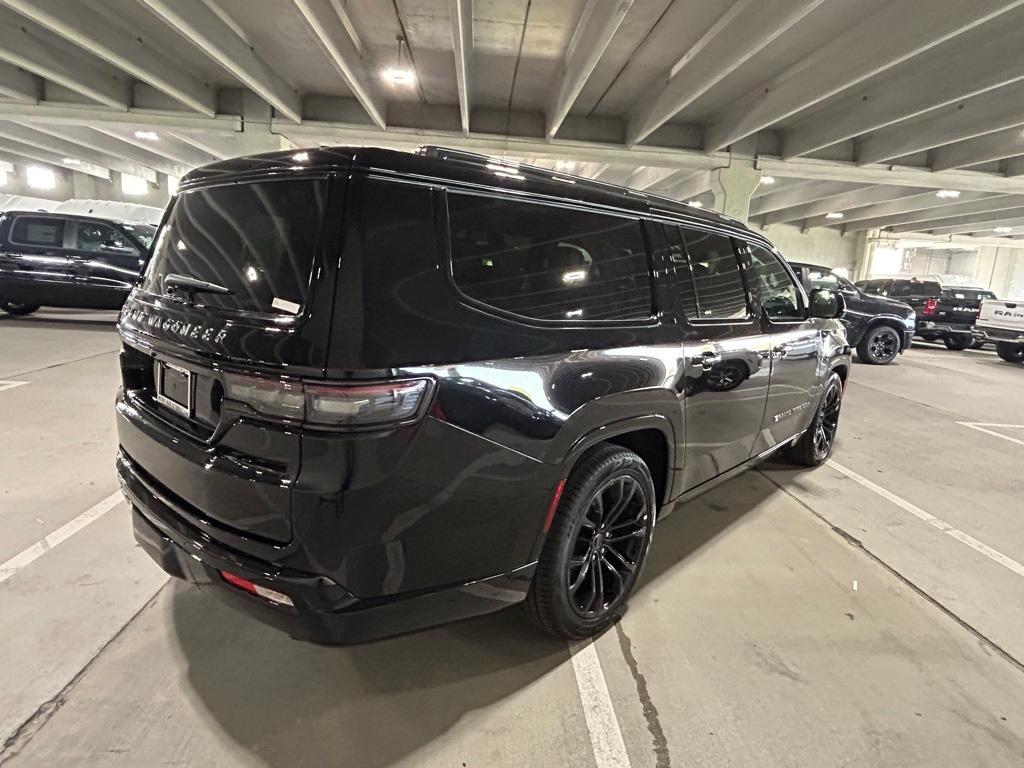 new 2024 Jeep Grand Wagoneer L car, priced at $95,006