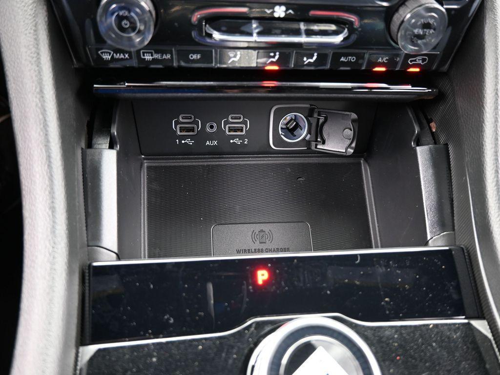 new 2025 Jeep Grand Cherokee car