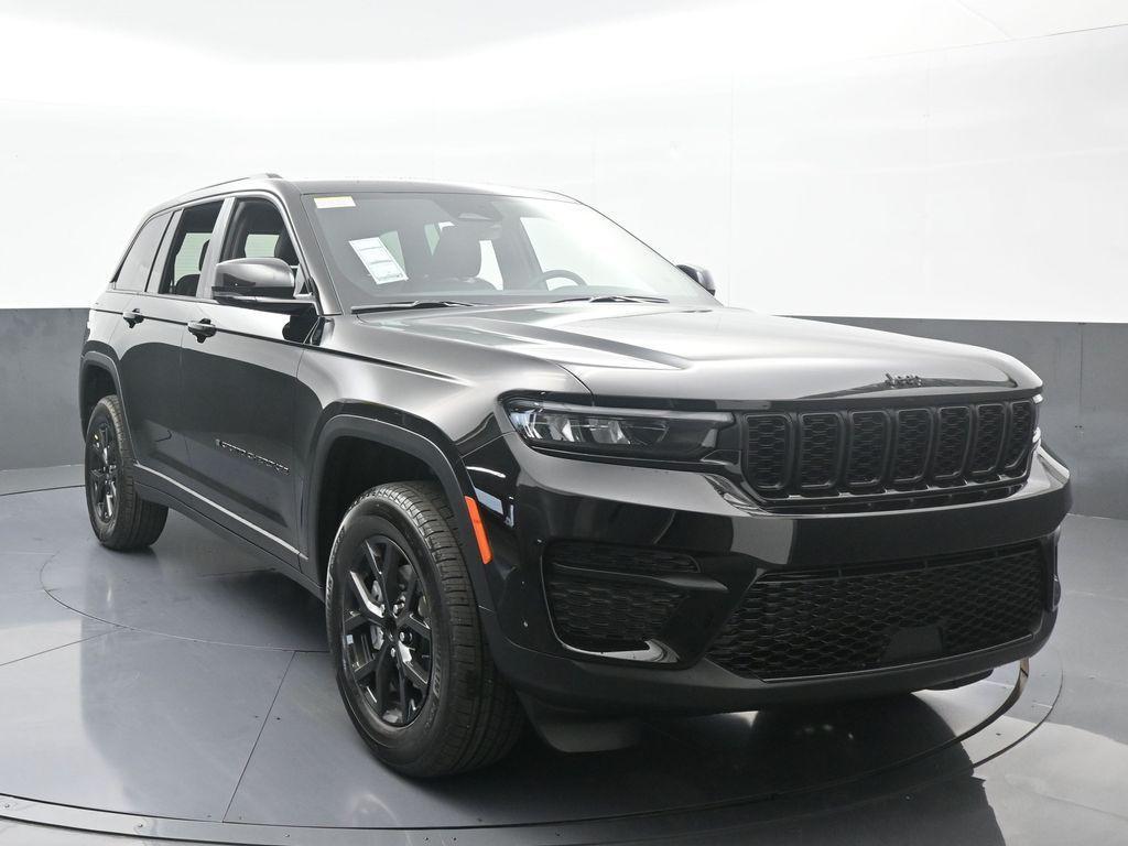 new 2025 Jeep Grand Cherokee car