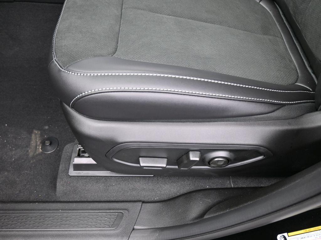 new 2025 Jeep Grand Cherokee car