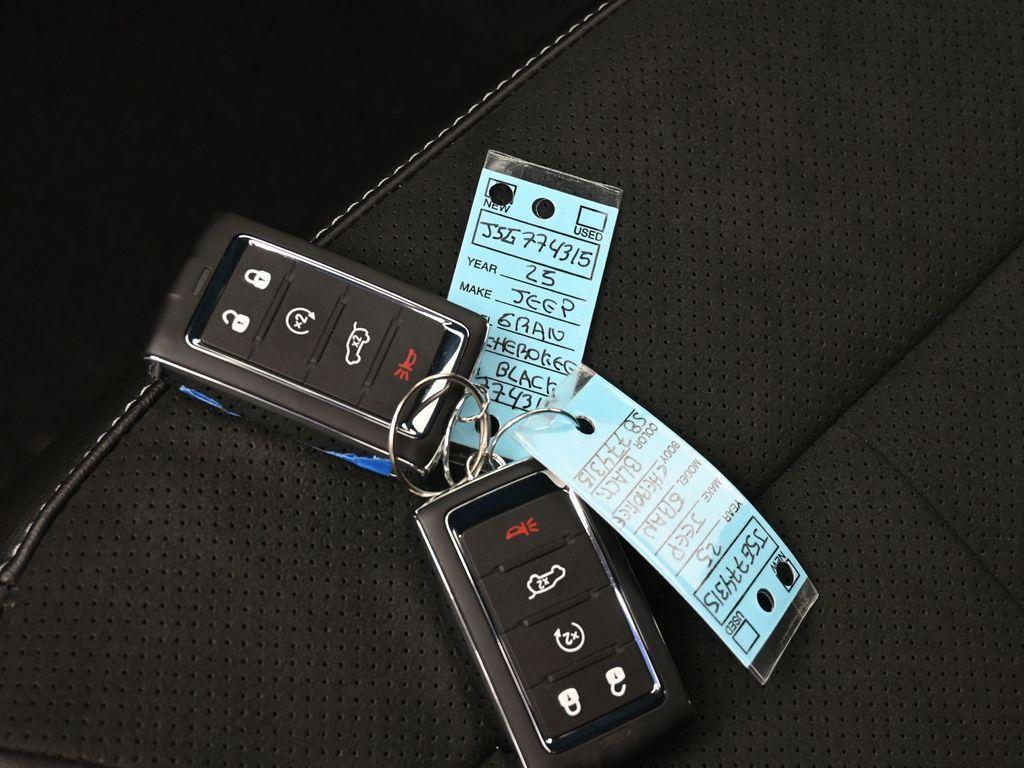 new 2025 Jeep Grand Cherokee car