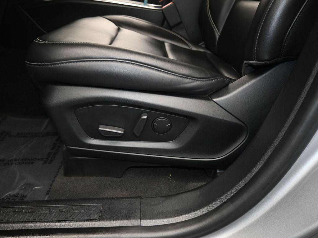 used 2022 Ford Explorer car, priced at $34,995