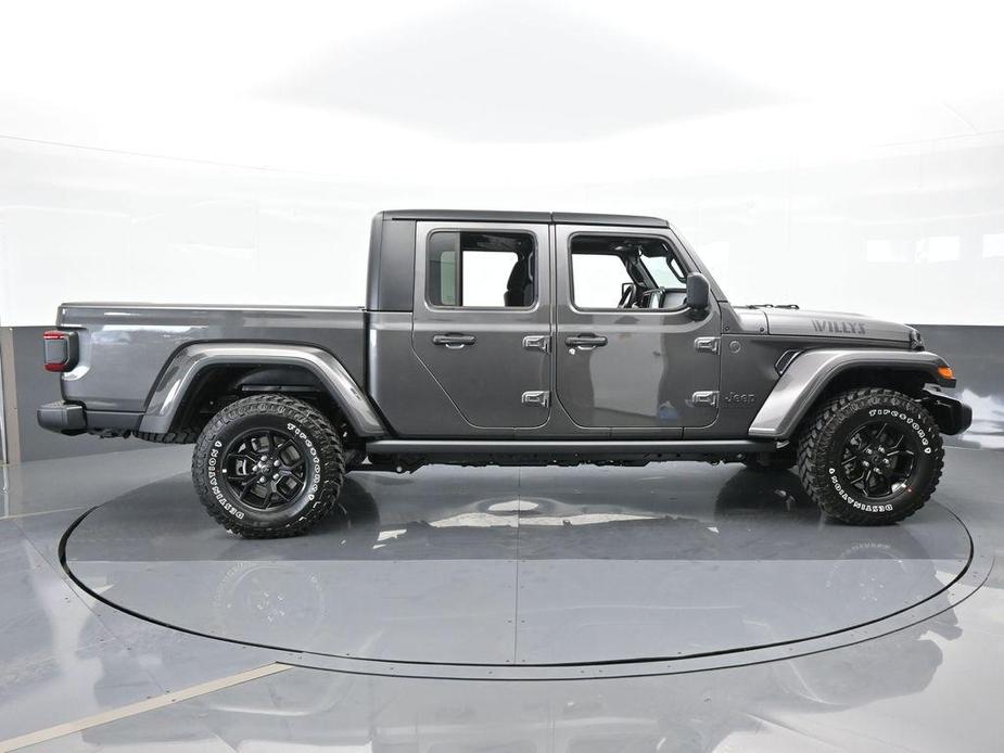 new 2024 Jeep Gladiator car, priced at $48,385