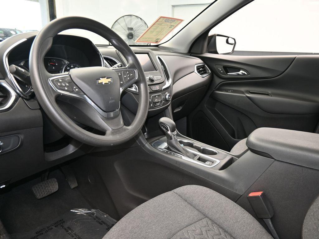 used 2022 Chevrolet Equinox car, priced at $18,950