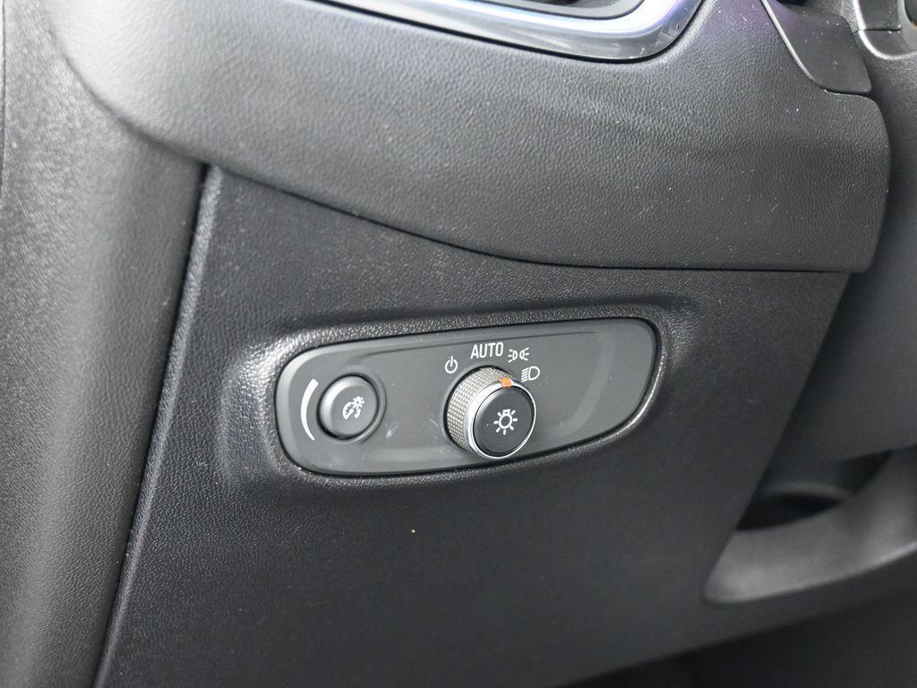 used 2019 Chevrolet Equinox car, priced at $11,950