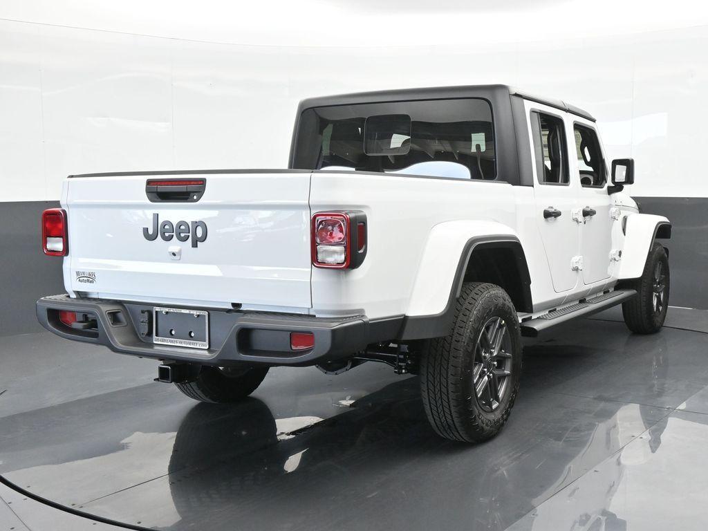 new 2024 Jeep Gladiator car, priced at $42,291