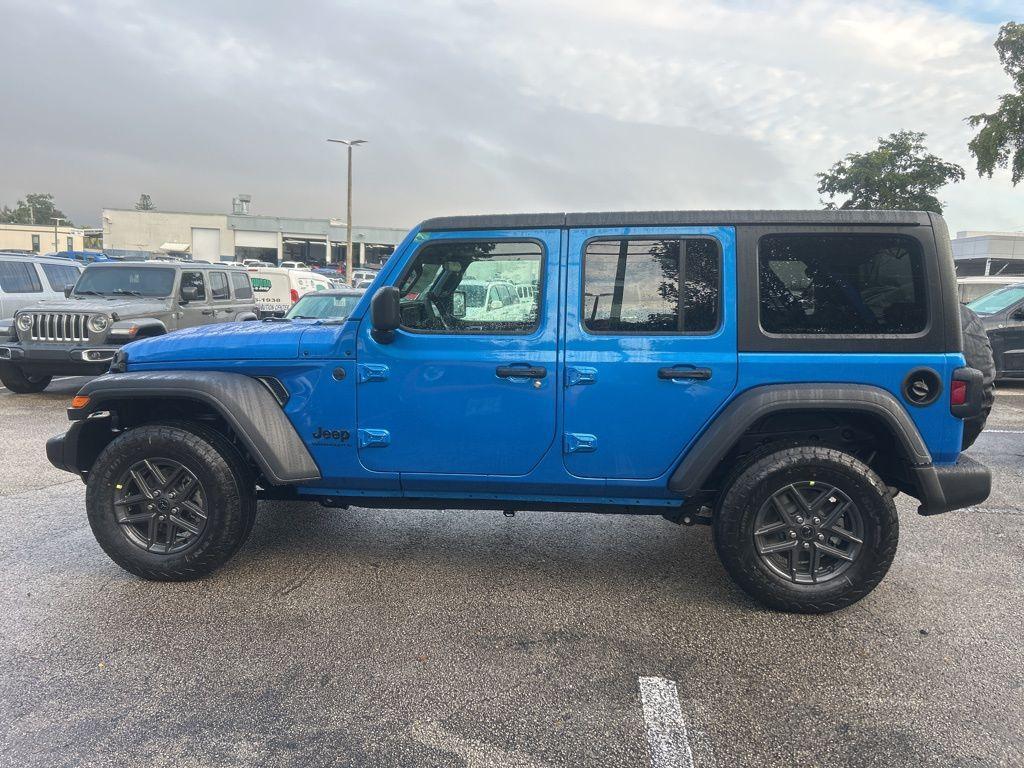 new 2025 Jeep Wrangler car, priced at $45,556