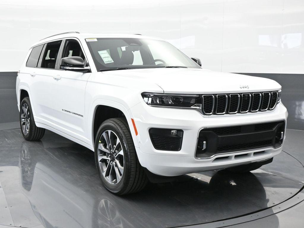 new 2024 Jeep Grand Cherokee L car, priced at $56,260