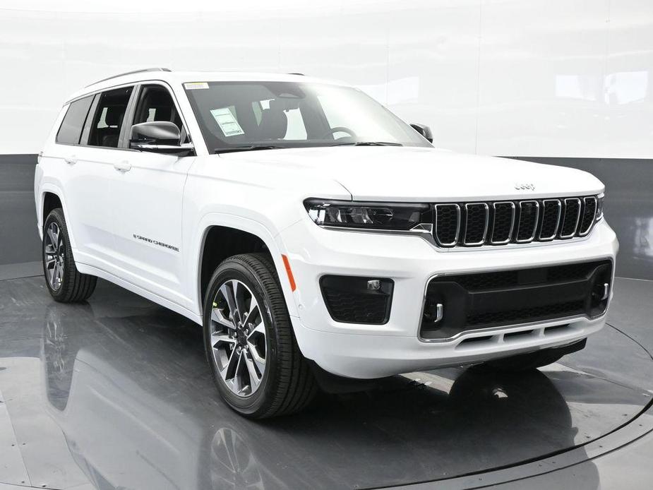 new 2024 Jeep Grand Cherokee L car, priced at $54,760