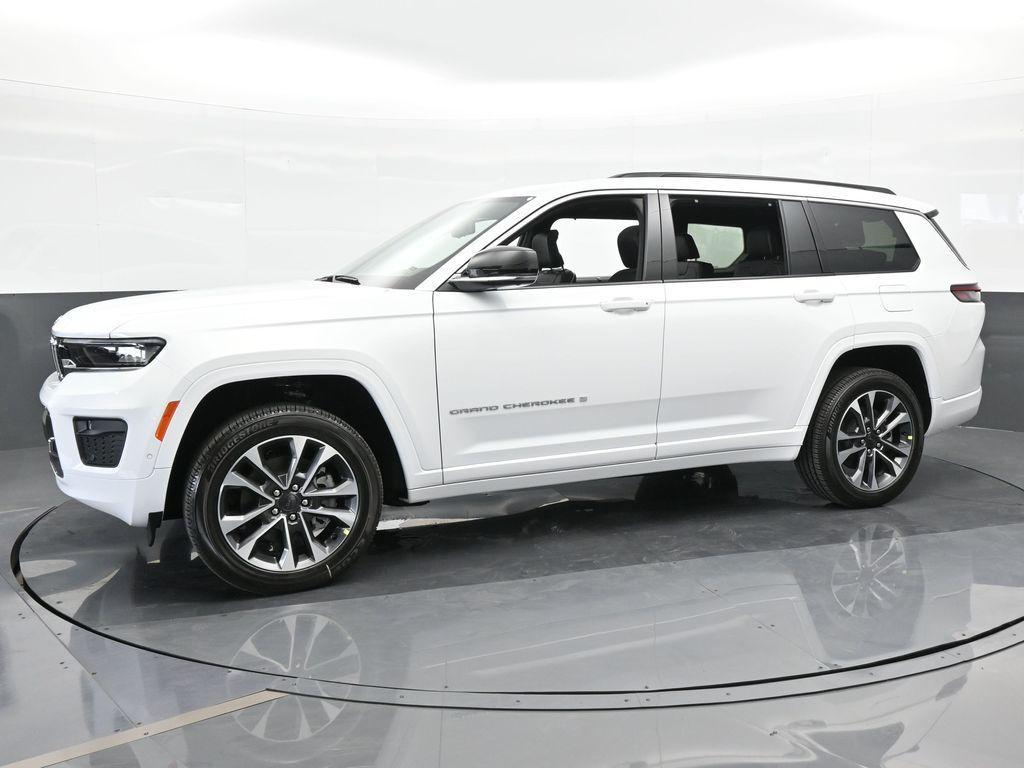 new 2024 Jeep Grand Cherokee L car, priced at $56,260