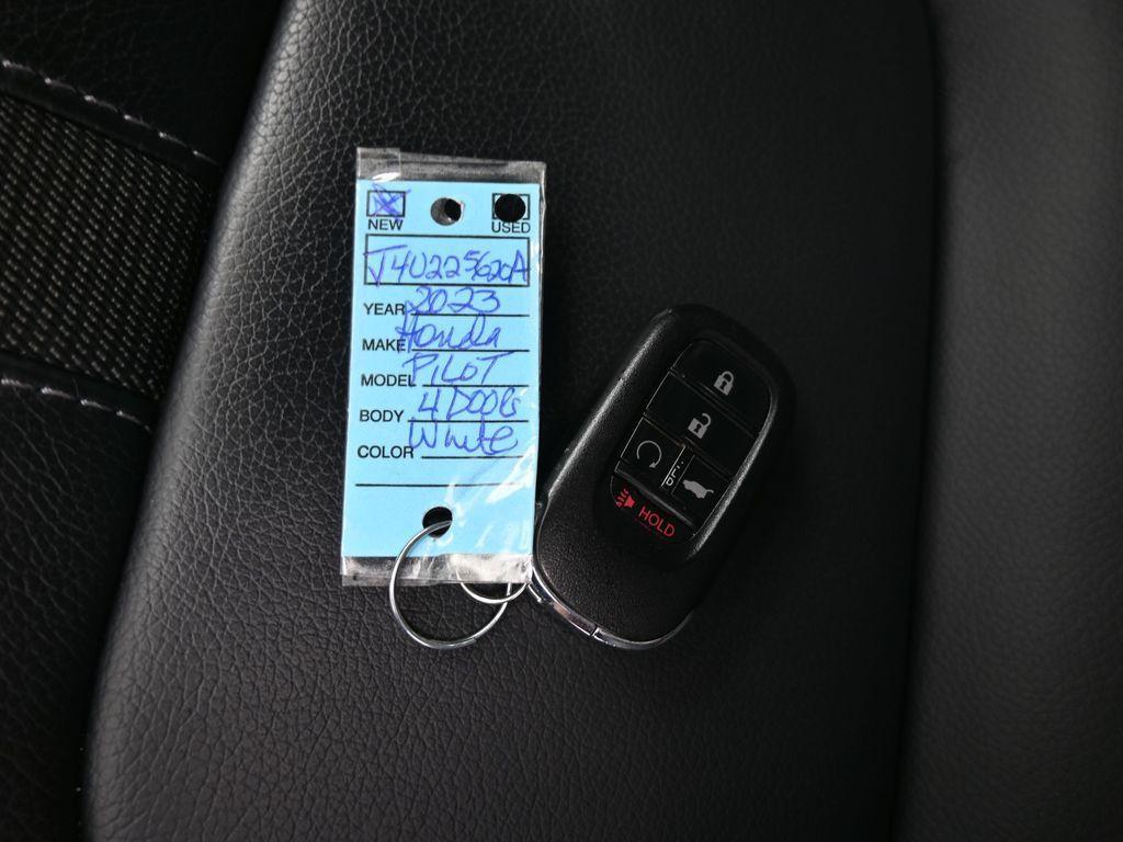 used 2023 Honda Pilot car, priced at $29,597