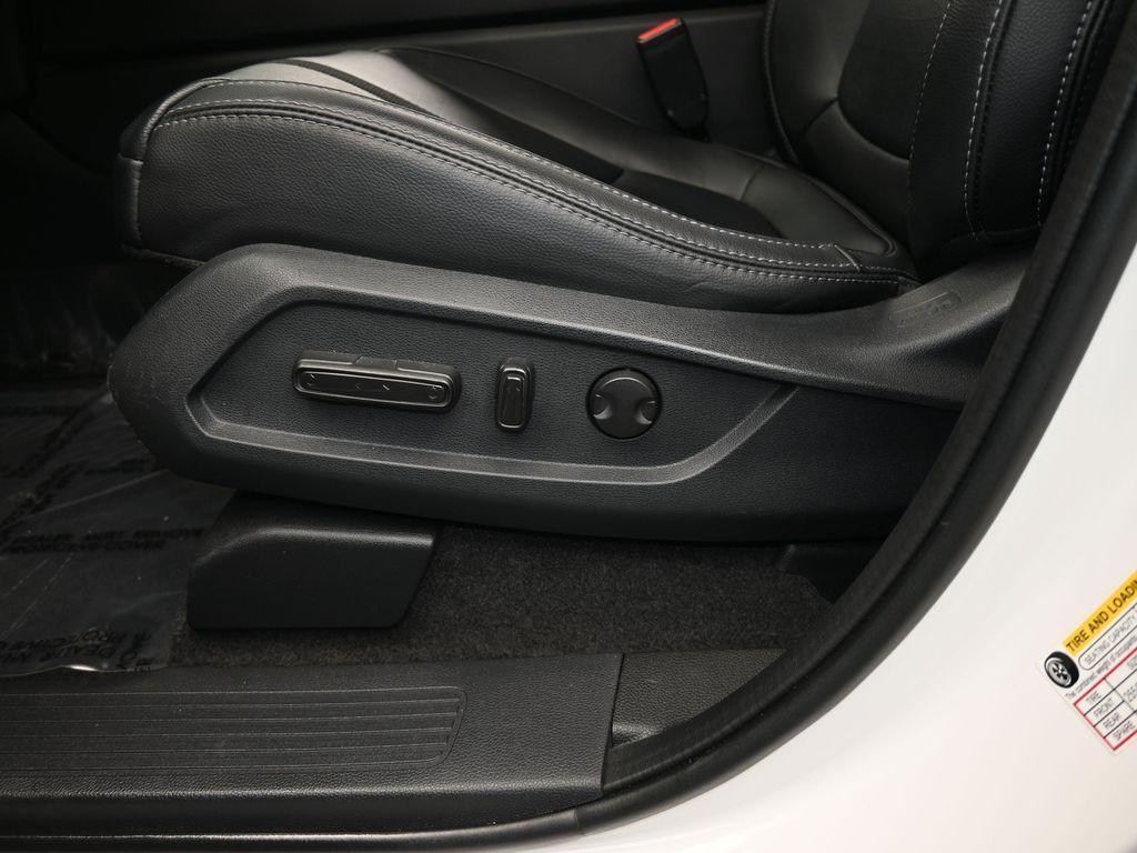 used 2023 Honda Pilot car, priced at $29,597