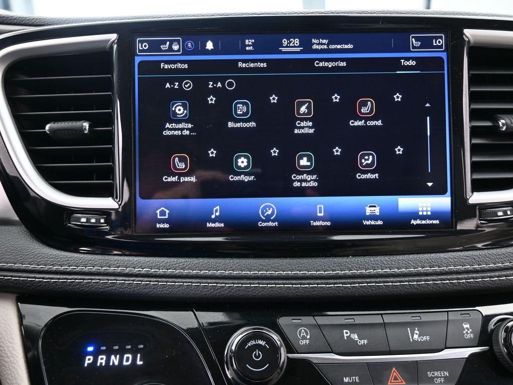 used 2021 Chrysler Pacifica car, priced at $19,995