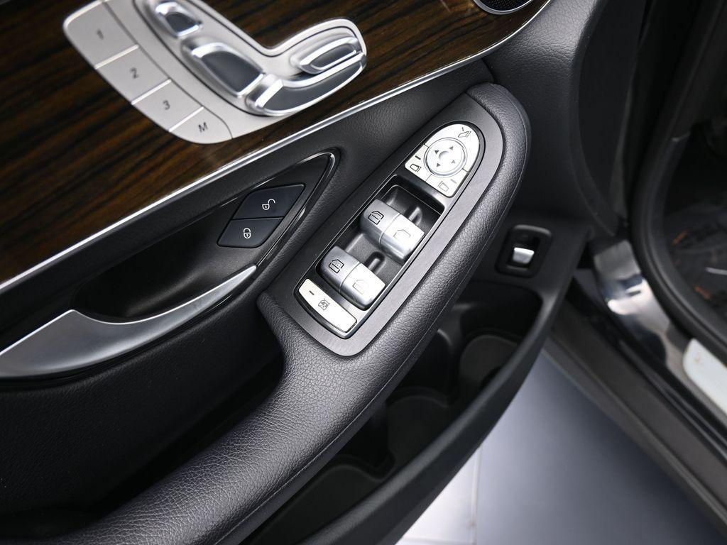 used 2019 Mercedes-Benz GLC 300 car, priced at $14,902