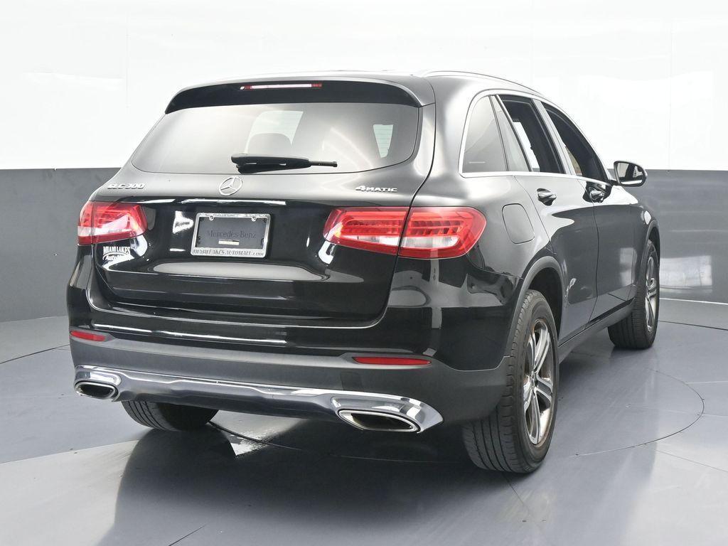 used 2019 Mercedes-Benz GLC 300 car, priced at $14,902