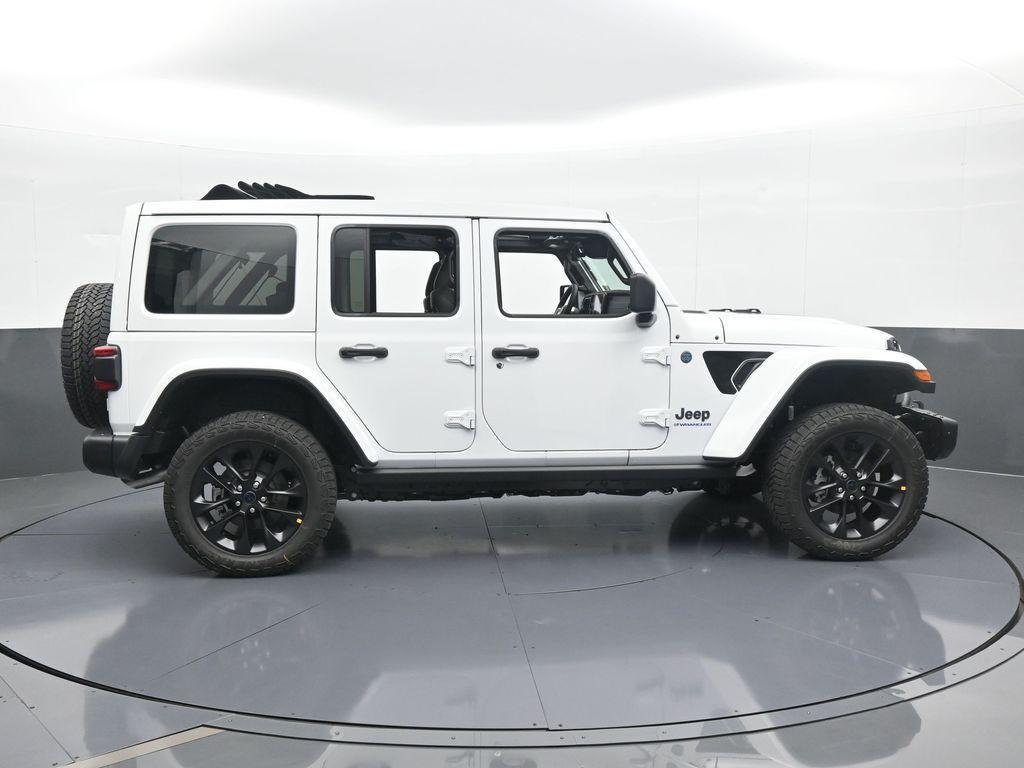 new 2025 Jeep Wrangler 4xe car