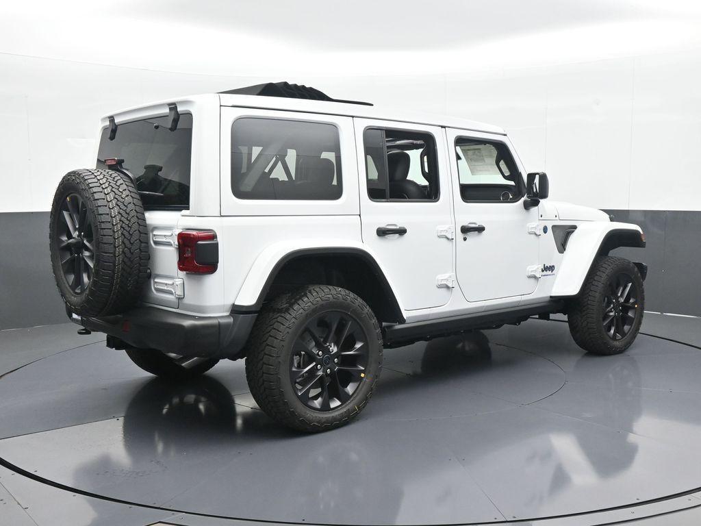 new 2025 Jeep Wrangler 4xe car