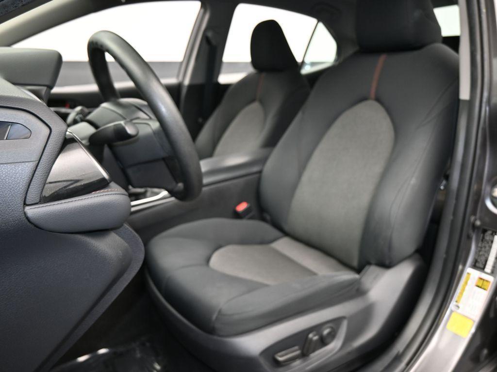 used 2019 Toyota Camry Hybrid car, priced at $18,861