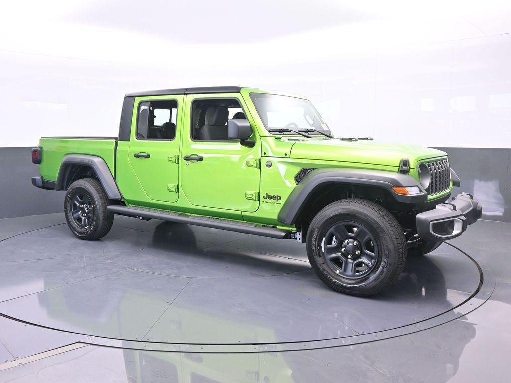new 2025 Jeep Gladiator car