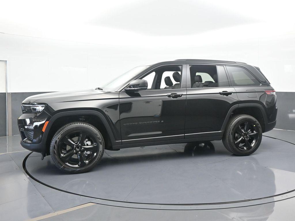 new 2025 Jeep Grand Cherokee car