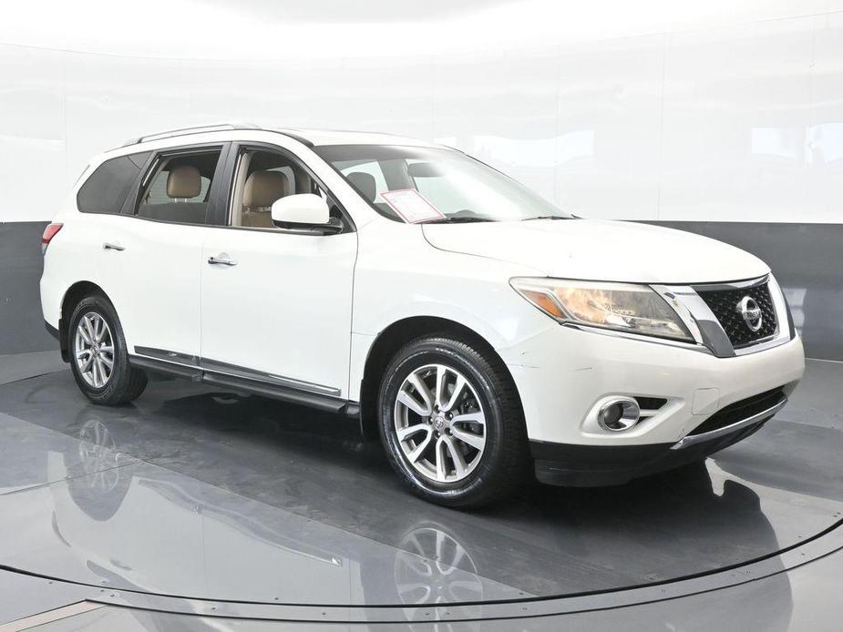 used 2016 Nissan Pathfinder car, priced at $11,993