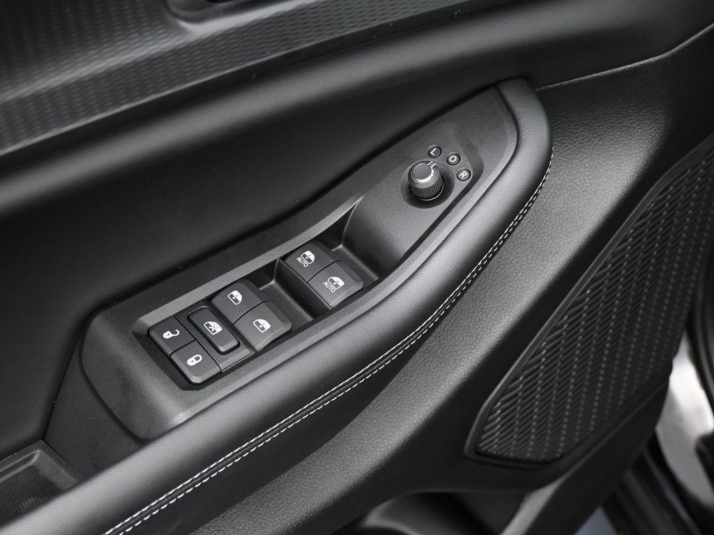 new 2025 Jeep Grand Cherokee car