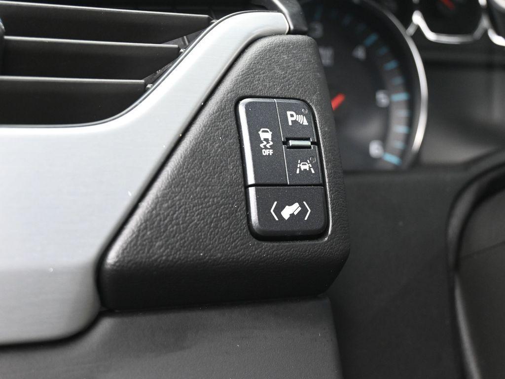 used 2020 GMC Yukon car, priced at $35,595