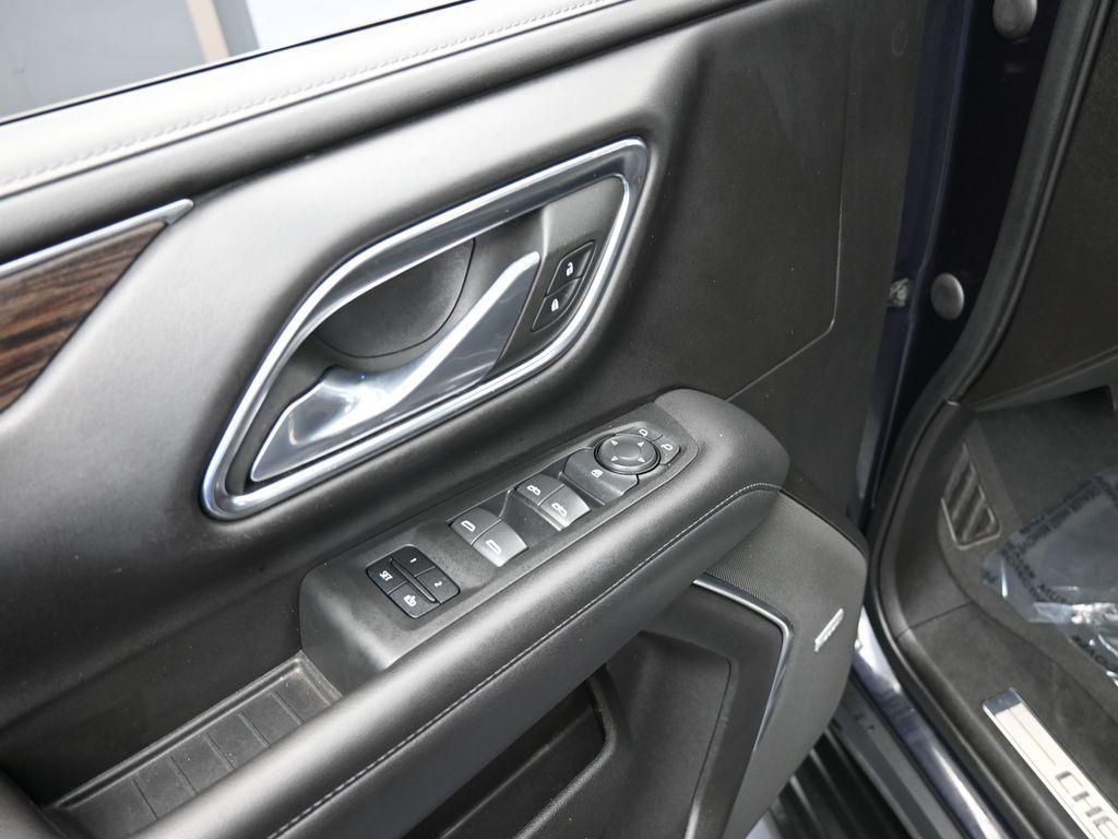 used 2023 Chevrolet Suburban car, priced at $46,995