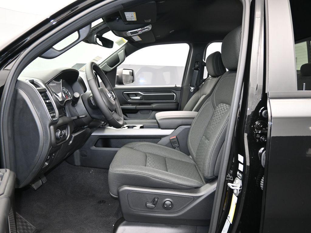 new 2025 Ram 1500 car, priced at $45,164