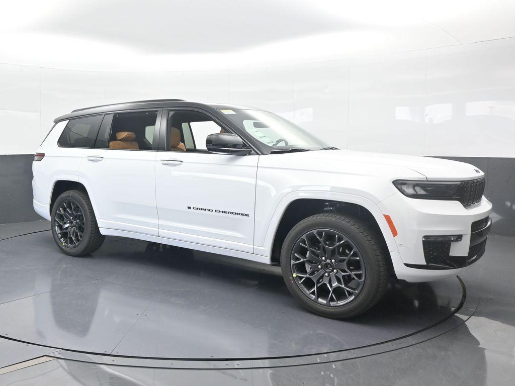 new 2025 Jeep Grand Cherokee L car