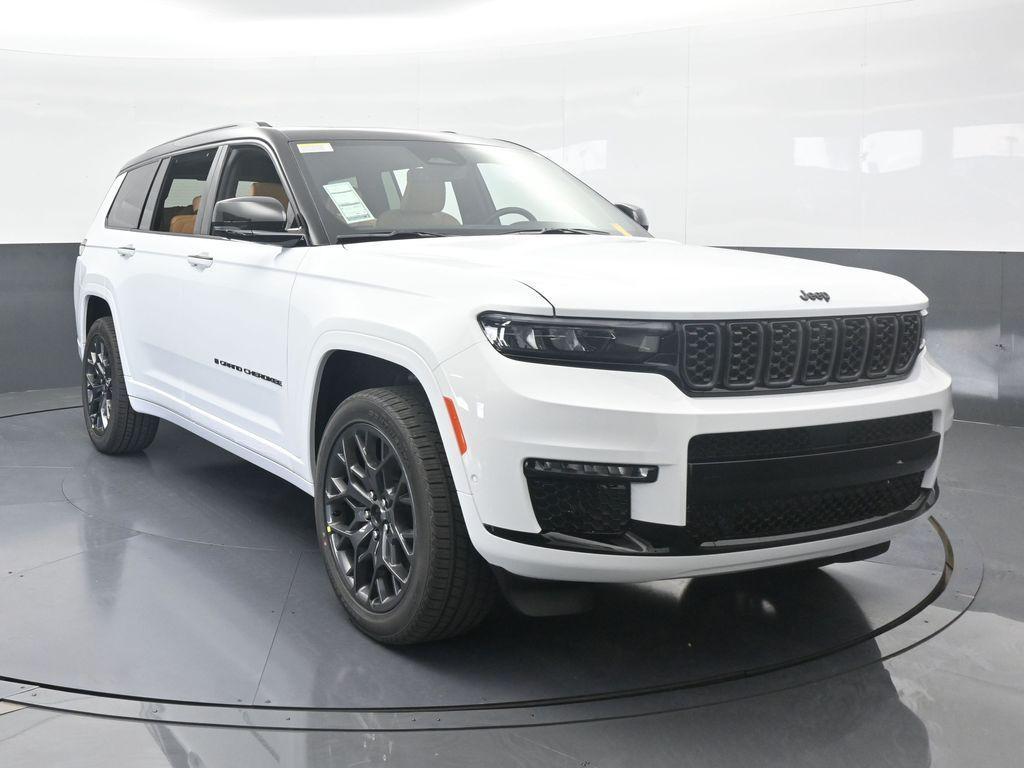 new 2025 Jeep Grand Cherokee L car